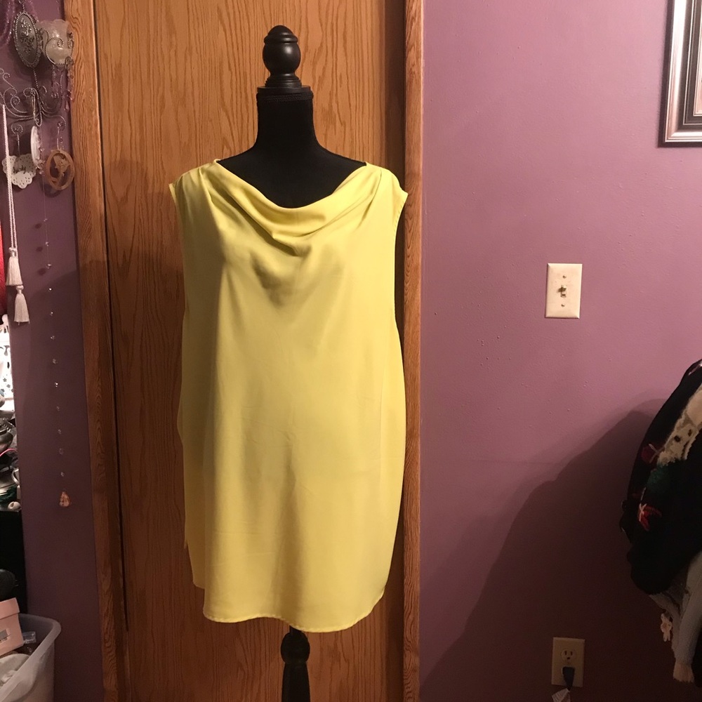 Shell top. Nice scoop, drop neck. New
